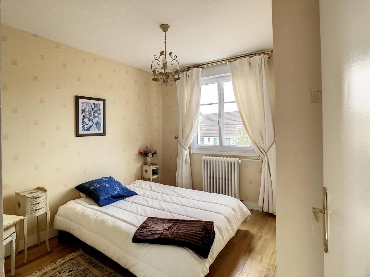 Maison De Charme Proche Centre Ville Avranches Eksteriør bilde