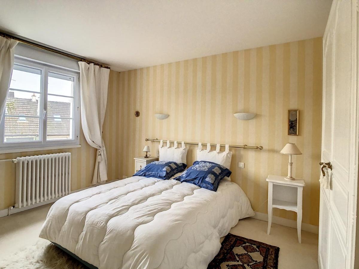 Maison De Charme Proche Centre Ville Avranches Eksteriør bilde
