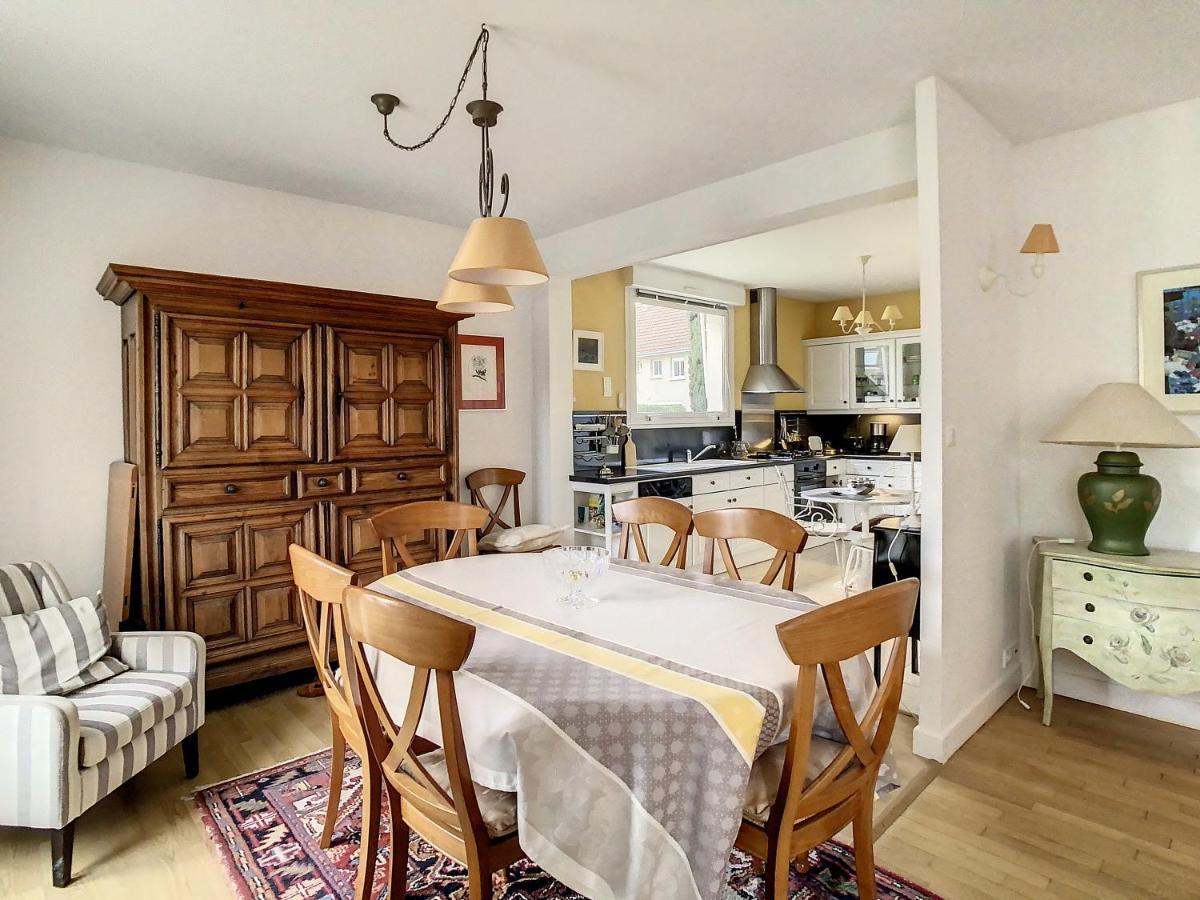 Maison De Charme Proche Centre Ville Avranches Eksteriør bilde